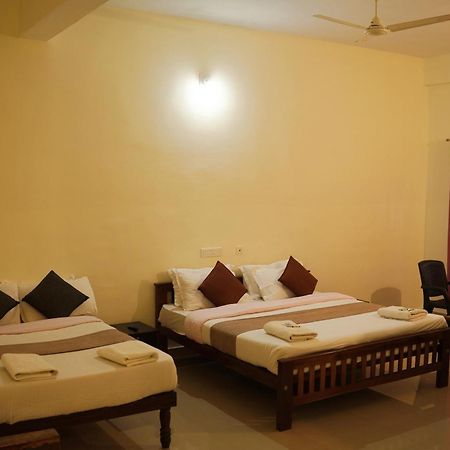 Wayanad Royal Stream Bed and Breakfast Kalpatta Buitenkant foto
