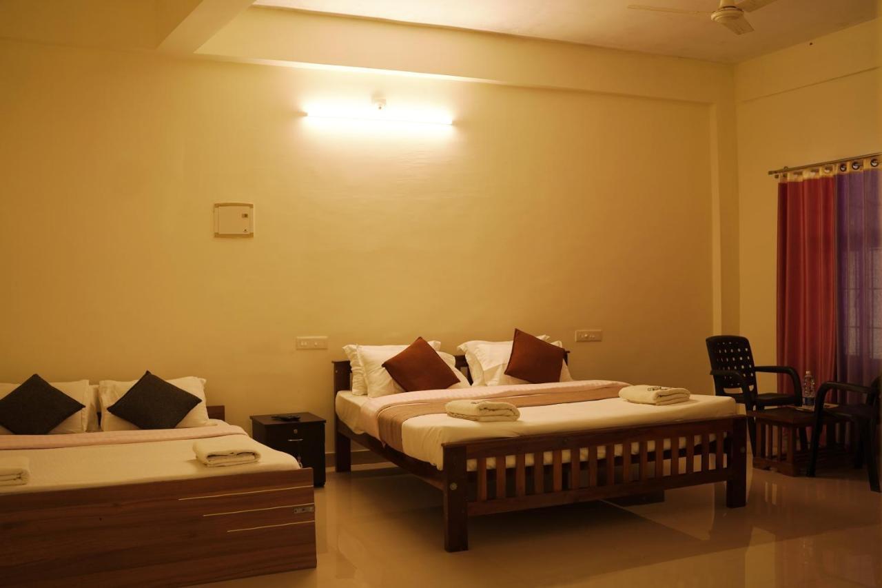 Wayanad Royal Stream Bed and Breakfast Kalpatta Buitenkant foto