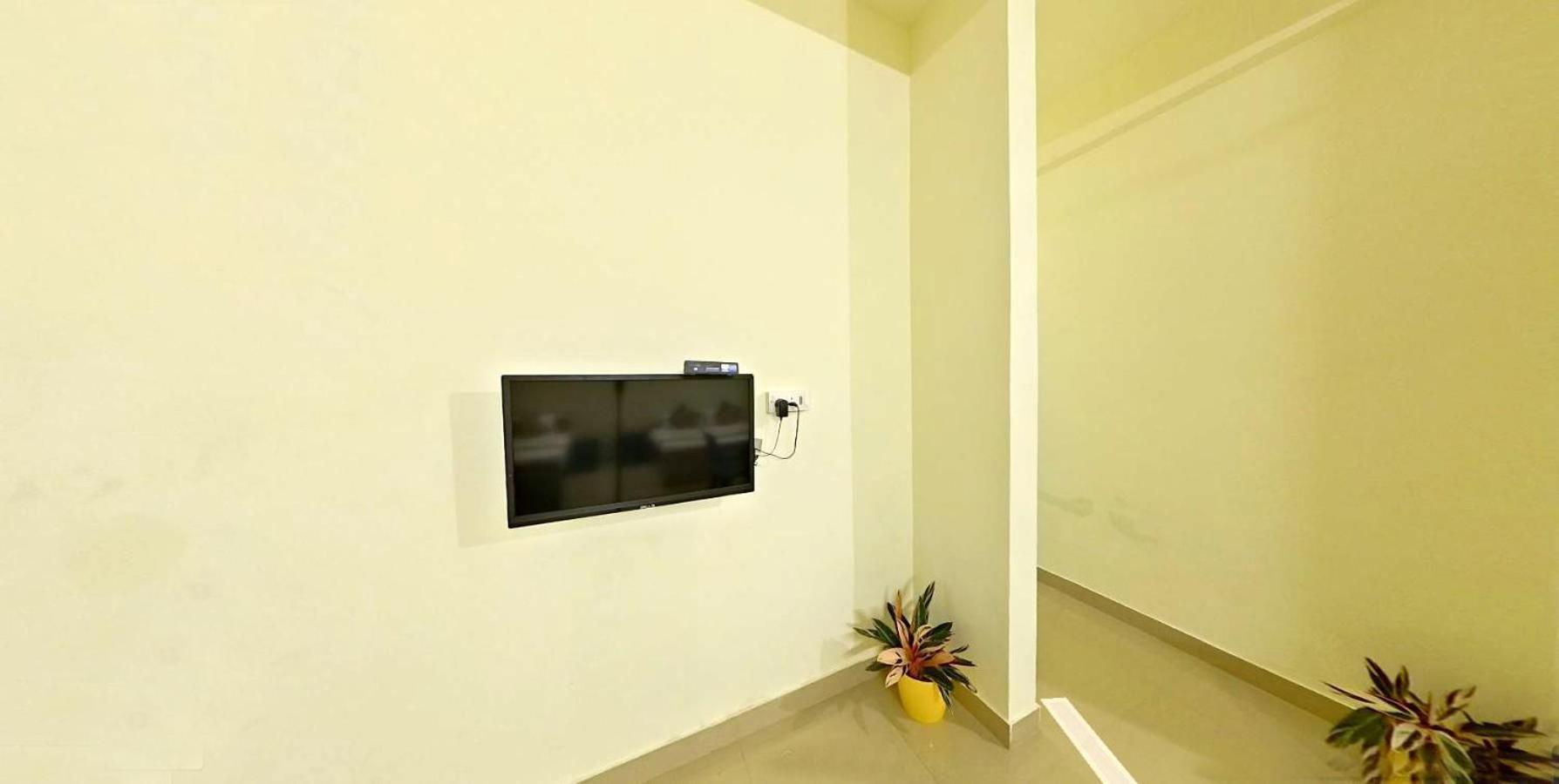 Wayanad Royal Stream Bed and Breakfast Kalpatta Buitenkant foto